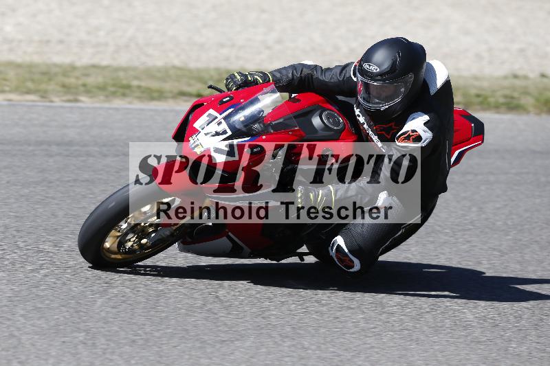 /12 30.04.2026  Speer Racing ADR/Gruppe gelb/177